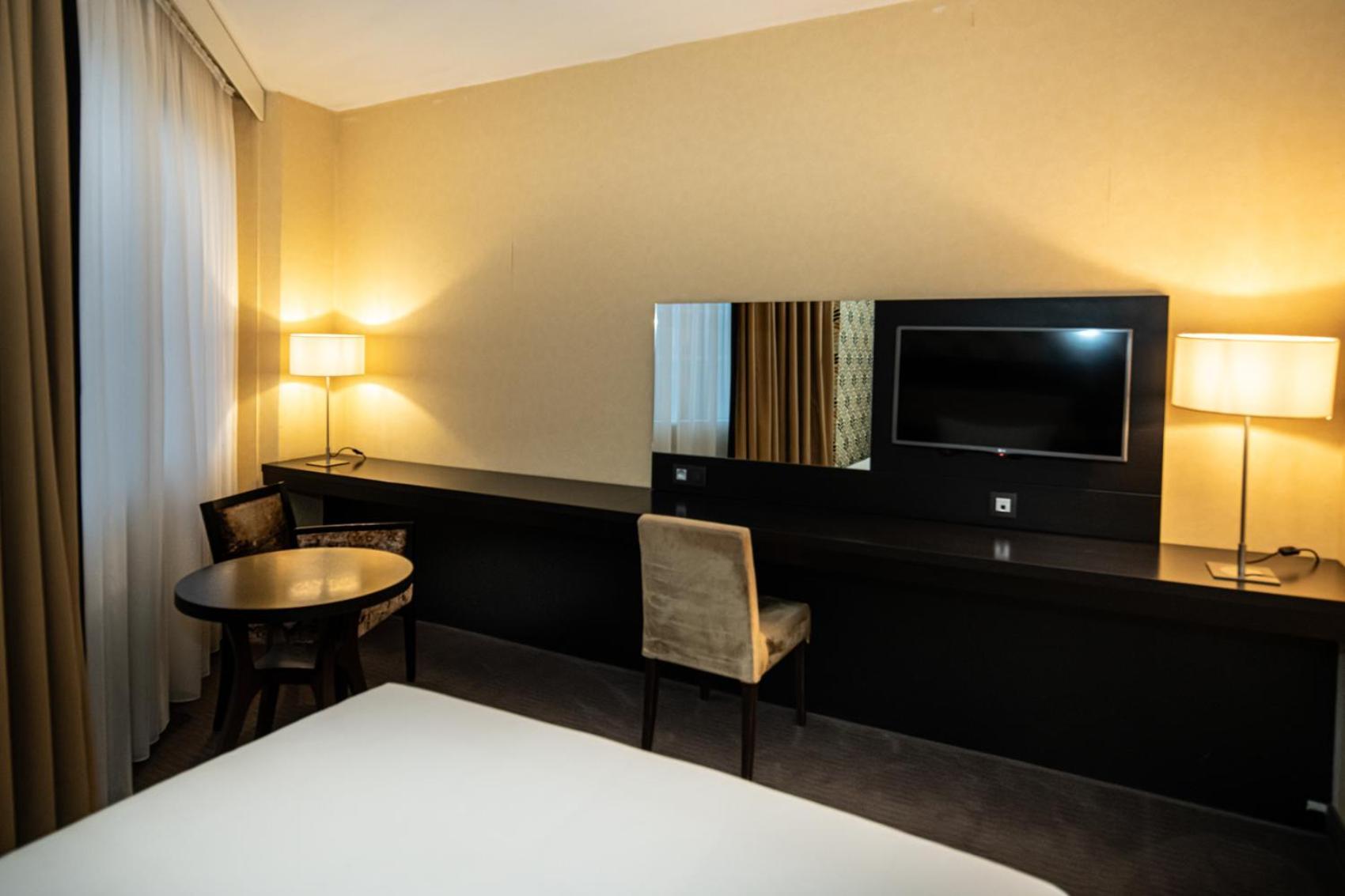 Mercure Antwerp City South Ngoại thất bức ảnh